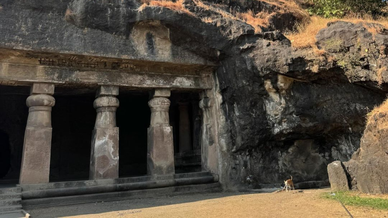 The Elephanta Caves are located off Mumbai on the Elephanta Island, also known as the Island of Gharapuri, known to be predominantly dedicated to the Hindu god Lord Shiva. It is also a UNESCO World Heritage Site