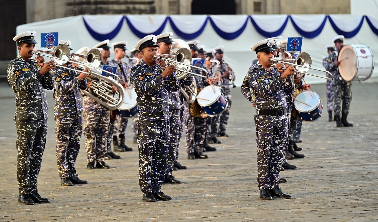 During Navy Week and the days prior to that, various events take place such as an open sea swimming competition, ships are open for visitors and school children, there is a veteran sailors lunch, performances by the Naval Symphonic Orchestra take place, an Indian Navy Inter School Quiz Competition happens, a Navy Half Marathon, as well as an air display for school children and the beating retreat and tattoo ceremonies, happen