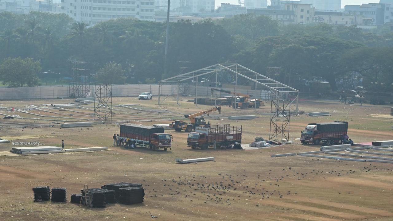 IN PHOTOS: Mumbai prepares for Maharashtra CM's oath-taking ceremony on Thursday