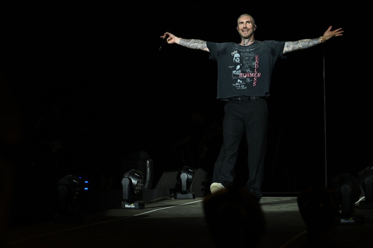 American rock band Maroon 5 landed in Mumbai on Monday for their debut concert in India. 