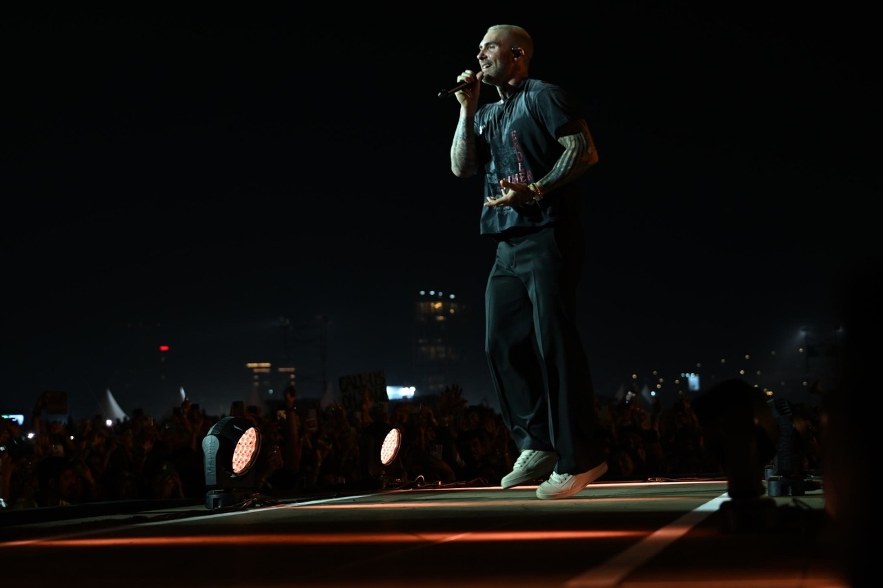 Maroon 5 started off their maiden India concert with Animals, One More Night, and an apology. 