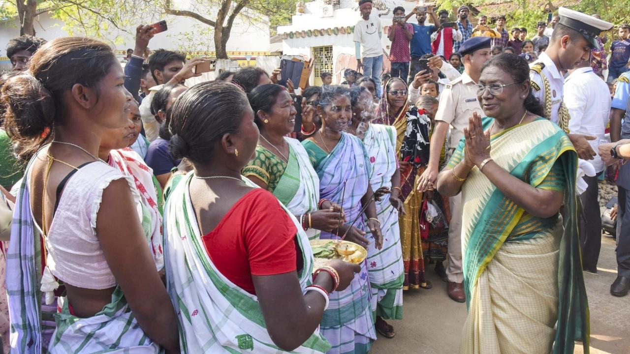 IN PHOTOS: President Droupadi Murmu visits her birthplace in Odisha's Mayurbhanj