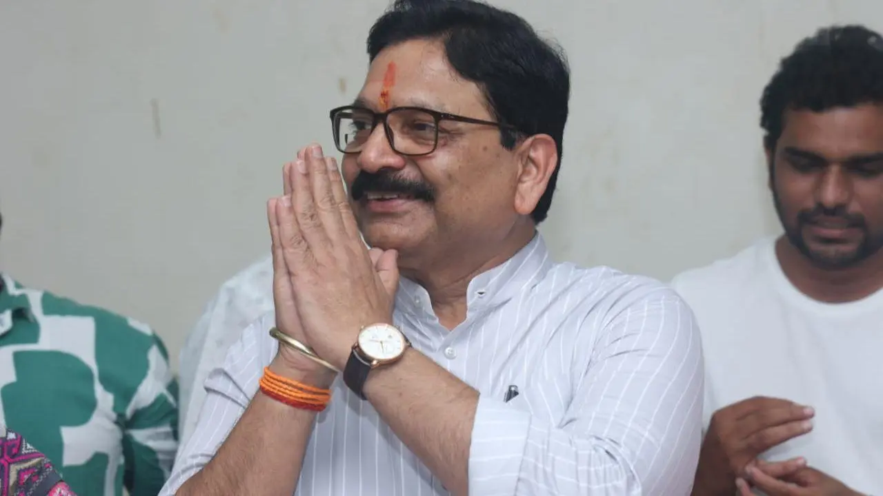 Shiv Sena MP Waikar demands funds from central govt for Koliwadas, Mumbai Police