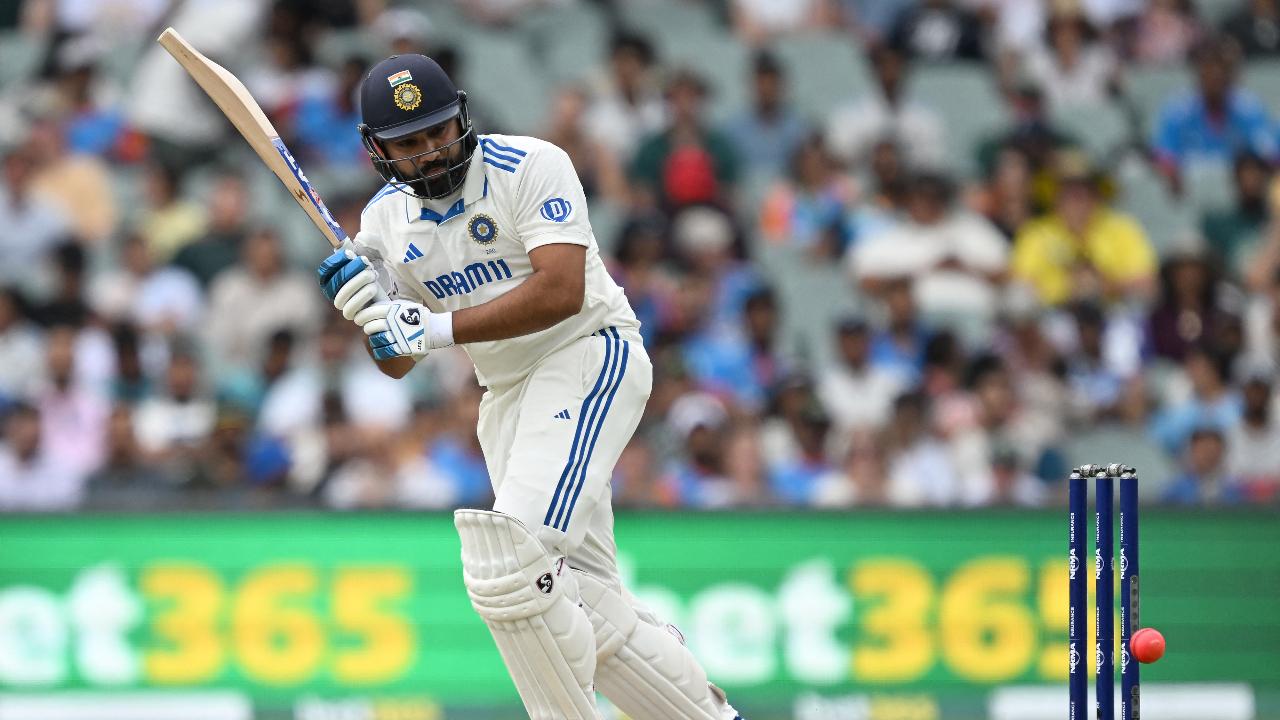 India reach 82 for four at dinner in Adelaide pink-ball Test