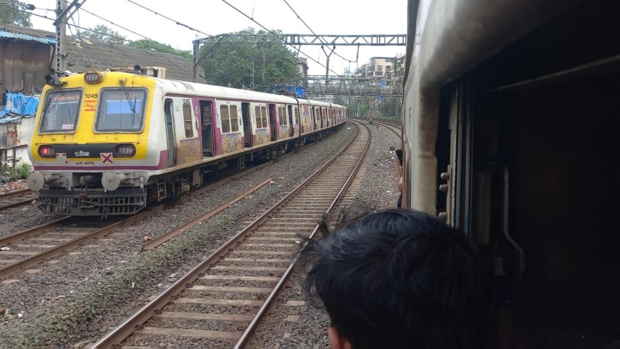 Commuter injured after being kicked off moving Mumbai local train, 3 held