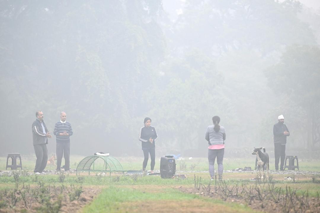 In Photos: Delhi's air quality deteriorates to 'severe plus' category