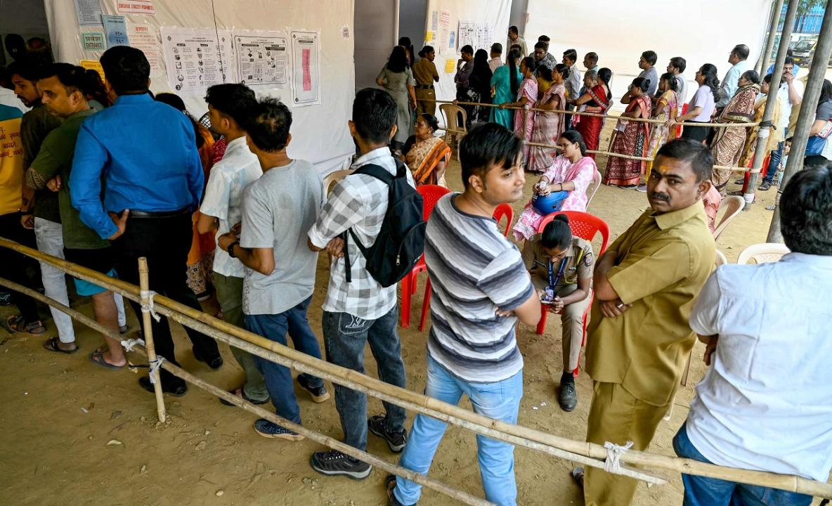 Maharashtra Elections 2024 15.78 Voter Turnout Recorded in Mumbai City’s 10 Constituencies by