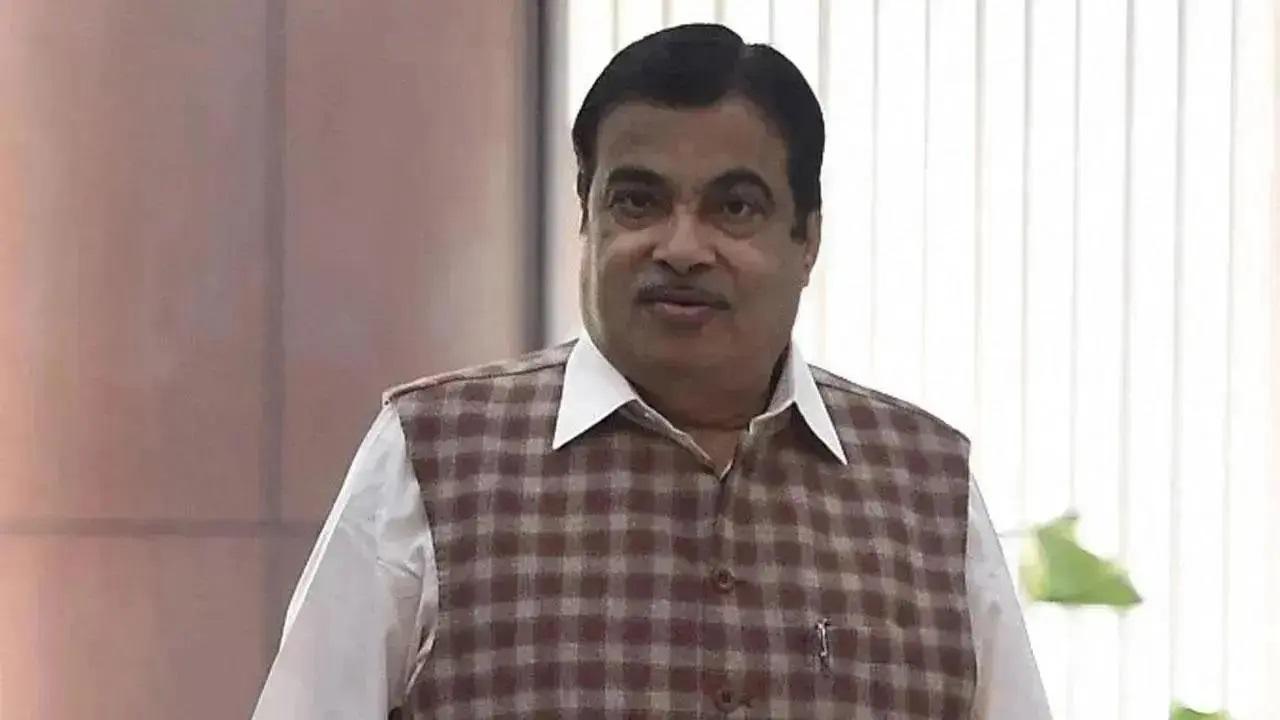 Cong amended Constitution but accuses BJP of plans to change it: Nitin Gadkari