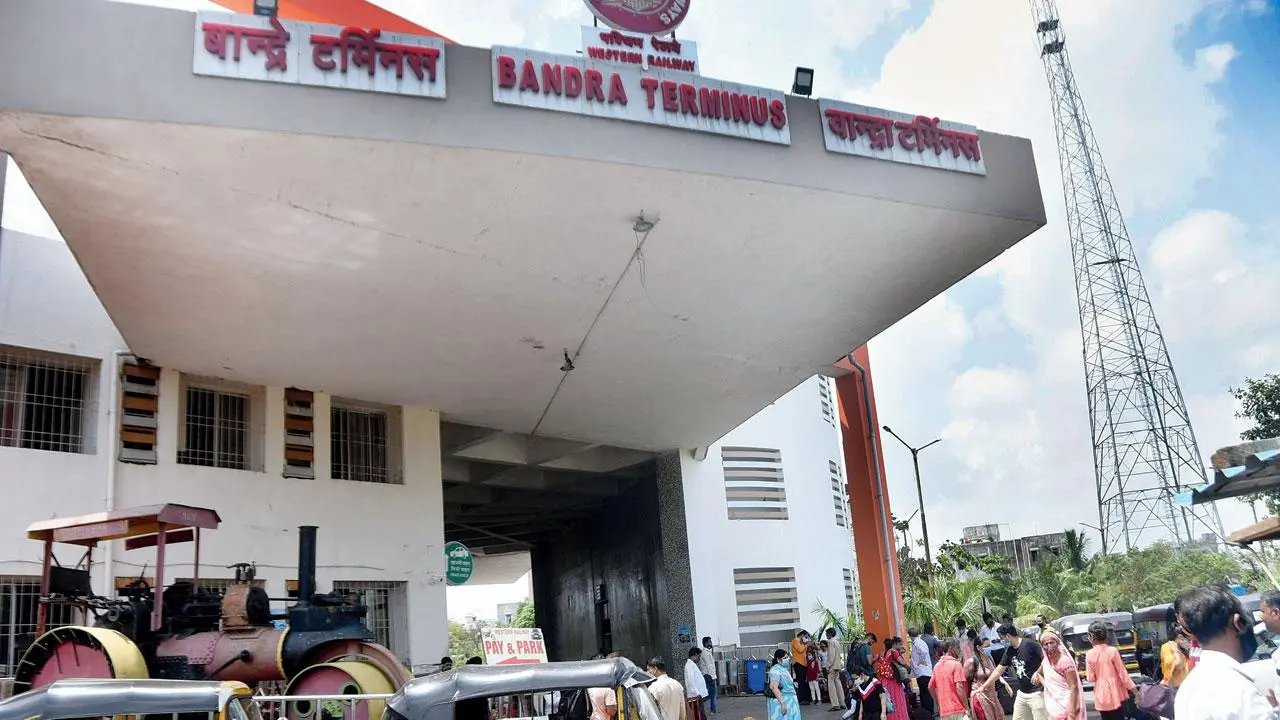 How WR managed Diwali and Chhath festival passenger rush at Bandra Terminus