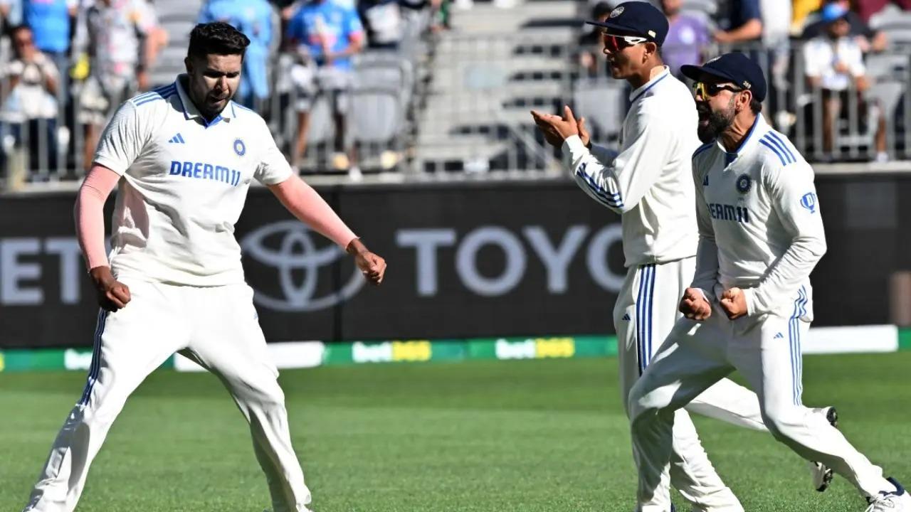 IND vs AUS 1st Test: Australia bowled out for 104 runs, India set to lead by 46