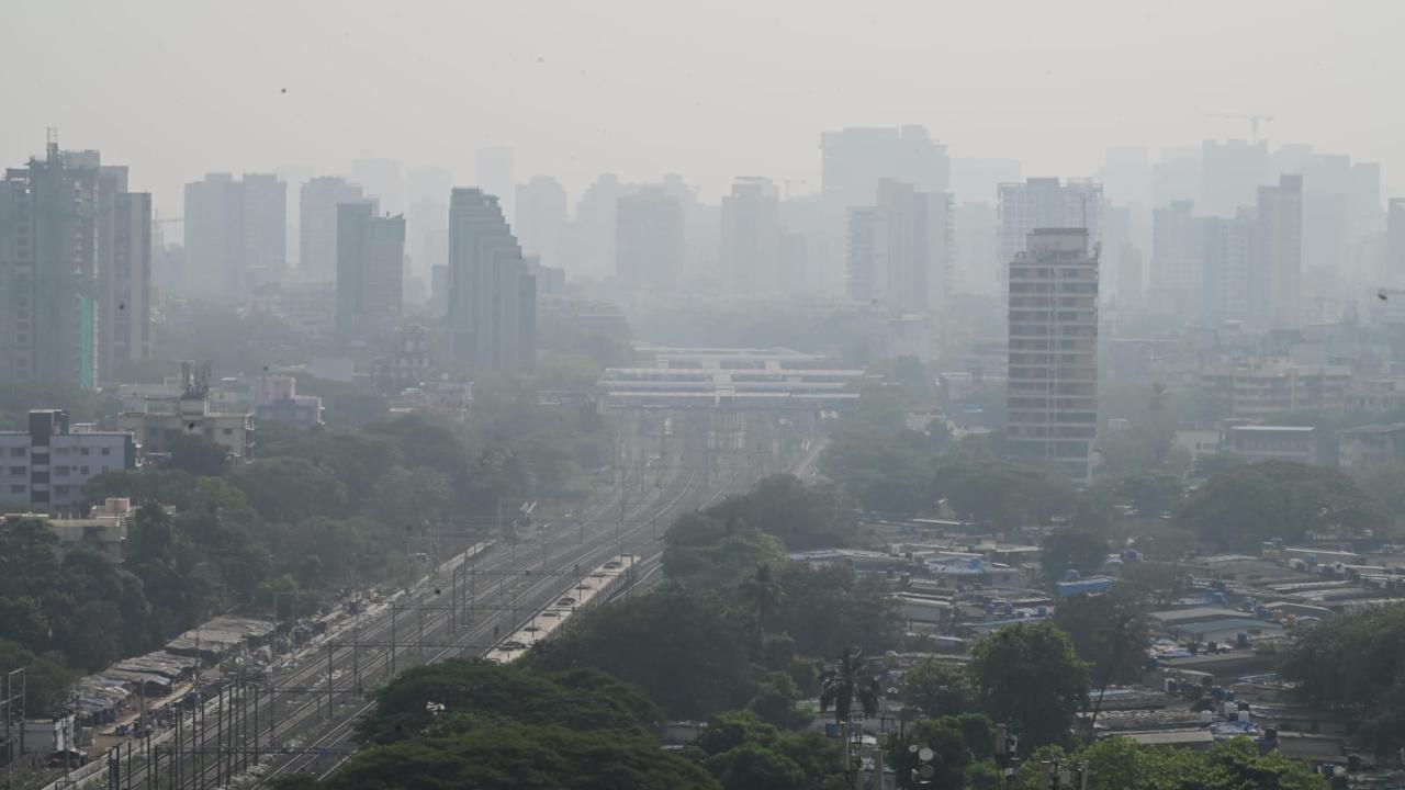  Air quality in Kandivali and Malad worsens as Mumbai's AQI hits very poor level