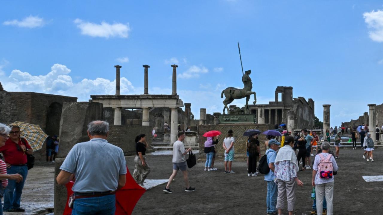 Pompeii in Italy aims to combat mass tourism with daily visitor limit