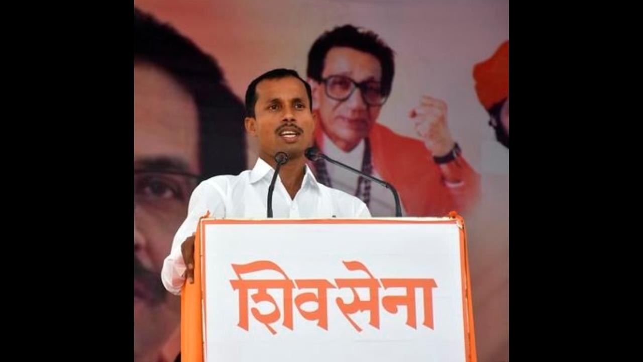 After denial of ticket, Shiv Sena's Palghar MLA Shrinivas Vanga untraceable