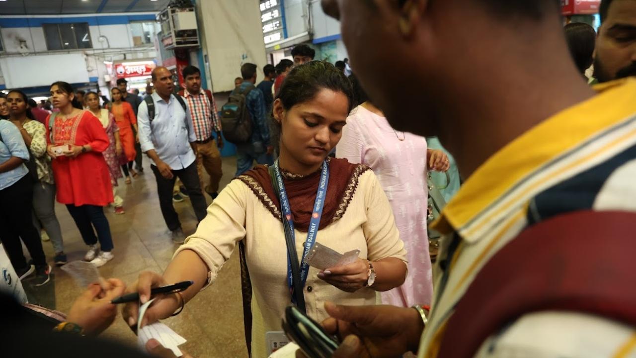 CR's 'all women' initiative sees record combating of ticketless travel