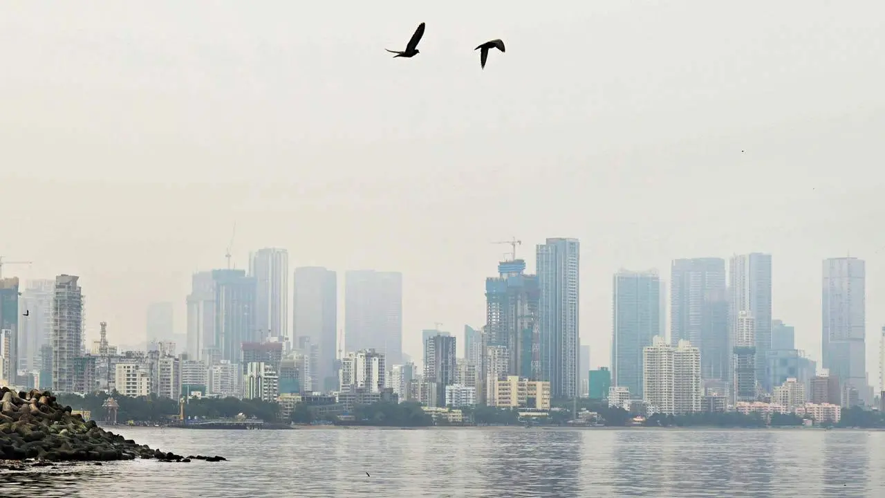 Temperatures slip by 2 degrees; despite haze, AQI remains 'good'