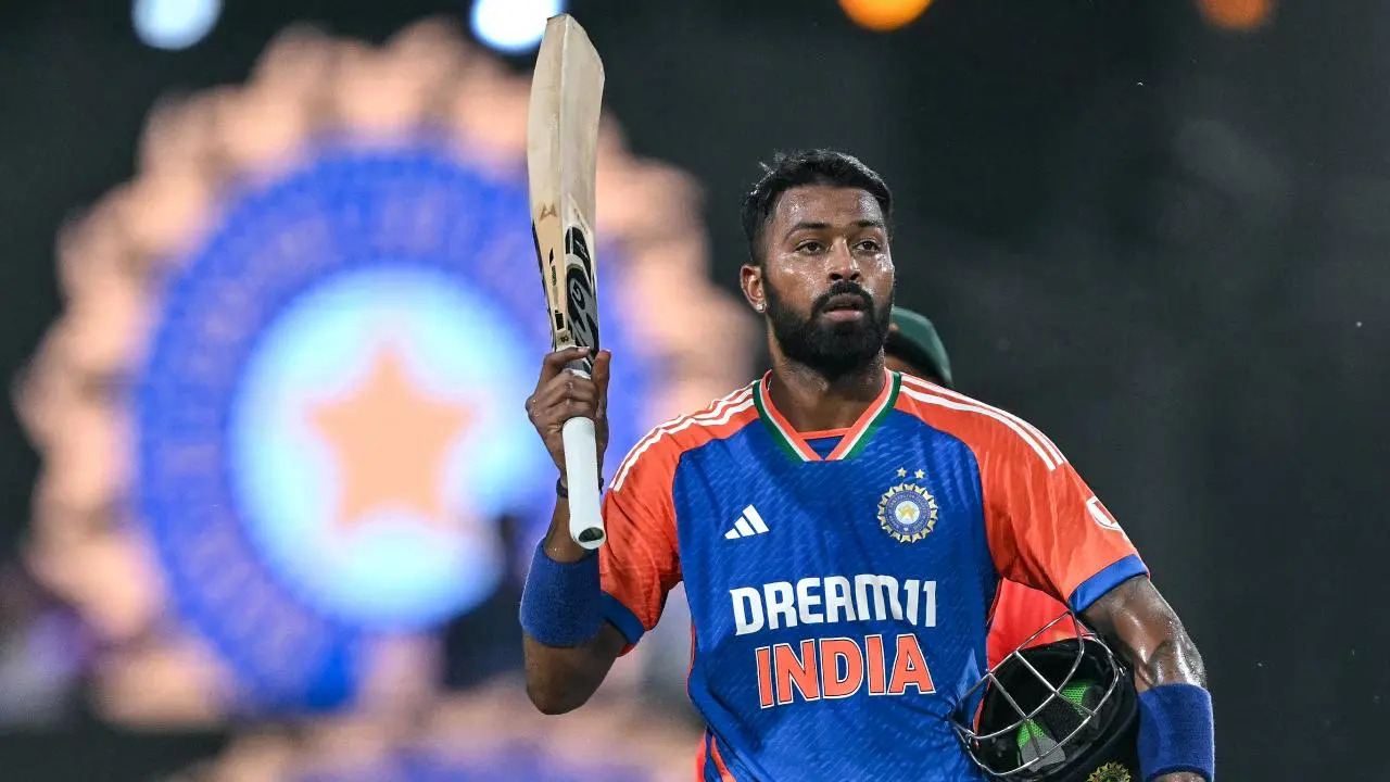 Hardik Pandya goes down as one of the finest all-rounders produced by India on a global stage. He is often compared to legendary Indian captain Shri. Kapil Dev following his exceptional contributions with the bat as well as the ball