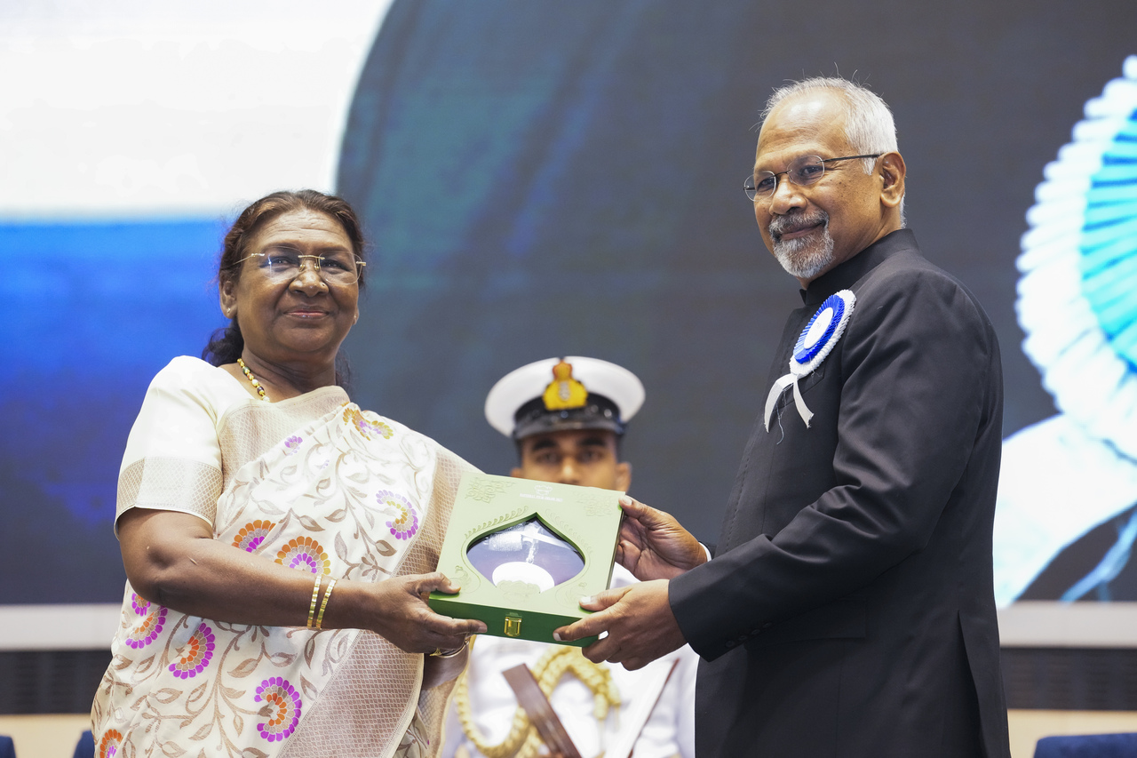 Filmmaker Mani Ratnam was honoured with the National Award for Best Tamil Film for his 2022 film 'Ponniyin Selvan: I.' Ponniyin Selvan is an adaptation of a much-loved Tamil historical novel, and the film has received widespread praise for its direction, storytelling, and visual grandeur.