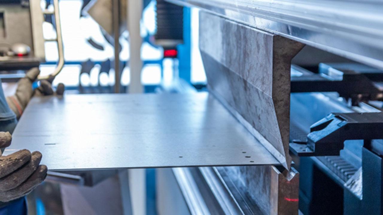 Cost-Effective Manufacturing: How CNC Machines Optimize Production Costs