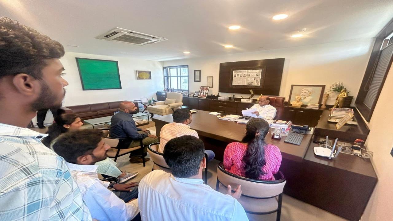 Sharad Pawar to write to CM as MPSC aspirants meet him, demand more vacancies