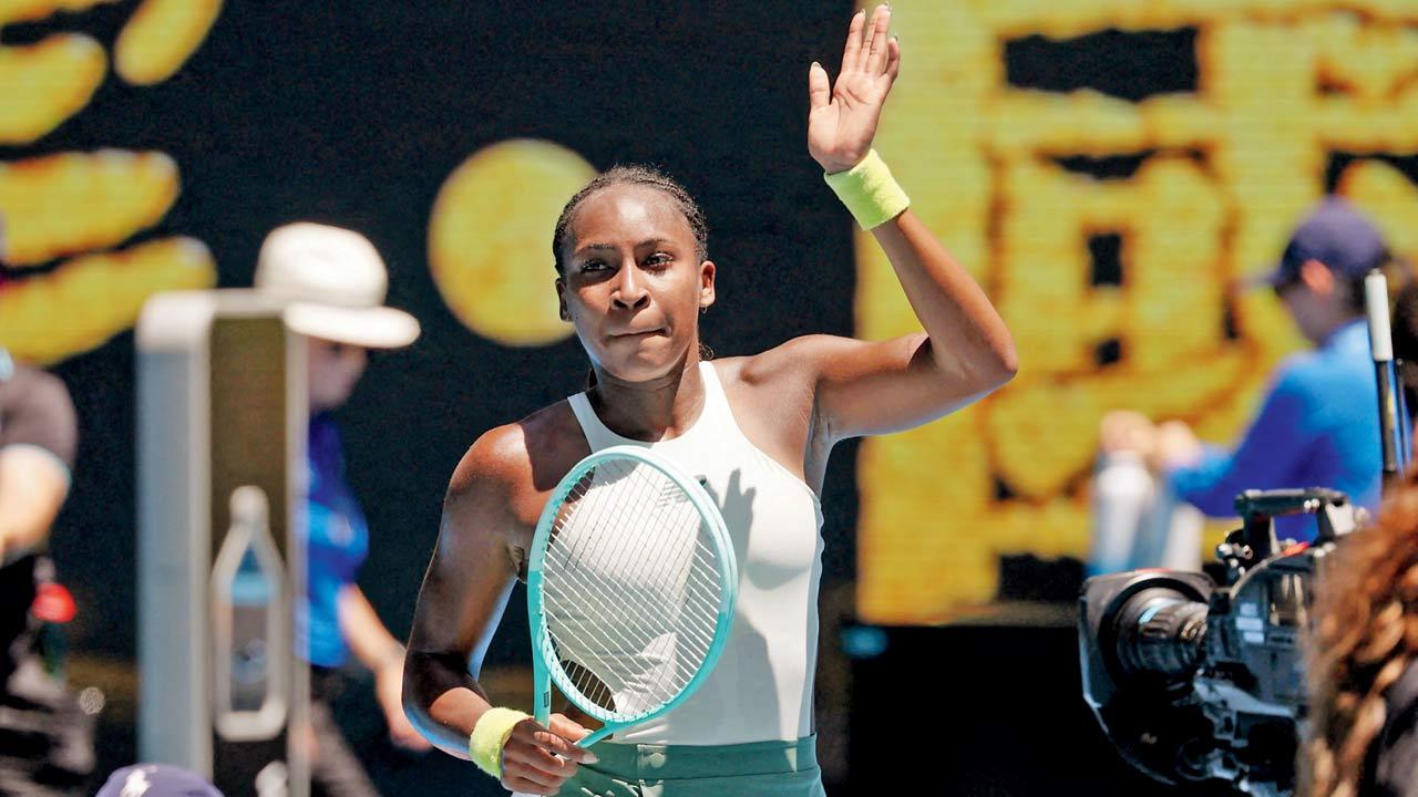 Australian Open: Coco Gauff starts campaign with a dominating win over Kenin