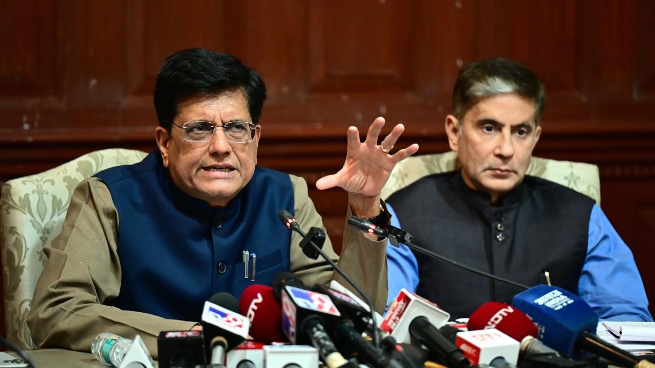 IN PHOTOS: Piyush Goyal chairs meeting on health, infra projects in Mumbai