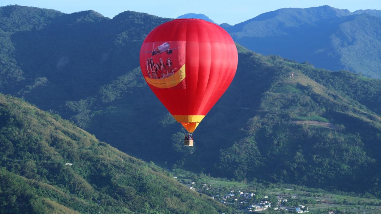 Tamil Nadu Balloon Festival: Vietjet to offer free hot air balloon rides