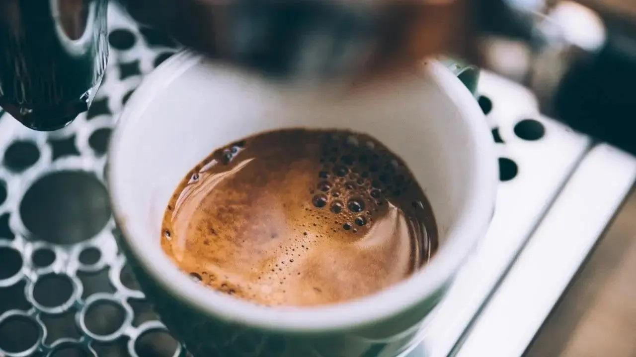 Drink coffee during morning hours to get good heart health: Research